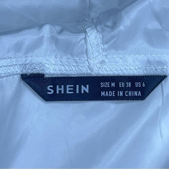 SIZE 6 SHEIN WHITE CROPPED HOODIE LONG SLEEVE NEUTRAL LIGHTWEIGHT - Picture 6 of 9